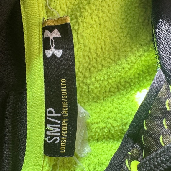 Under Armour Black Men’s Hoodie Size Small - Picture 5 of 5